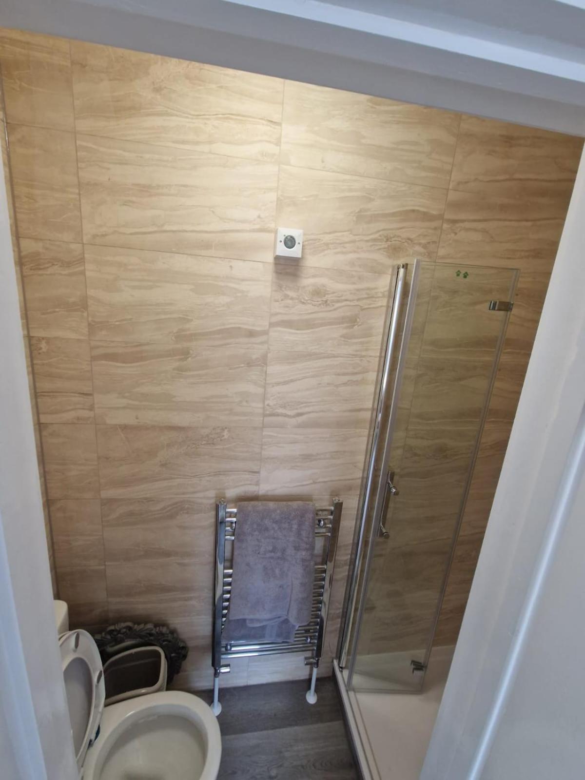 Brand New Studio Flat With Private Bathroom Northampton Exterior foto